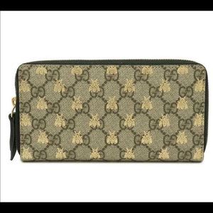 Gucci supreme bee Wallet